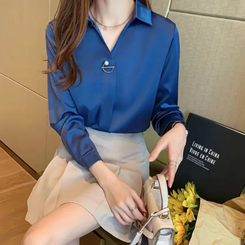 

2022 Spring Women's Satin Drape Top V-neck Long-sleeved Button Pullover Solid Color Blouse Commuter Casual Shirt