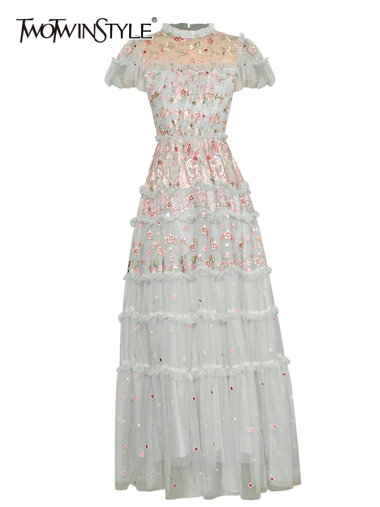 

TWOTWINSTYLE Patchwork Floral Embroidery Dresses For Women Round Neck Short Sleeve High Waist Tunic Dress Female Fashion Clothes