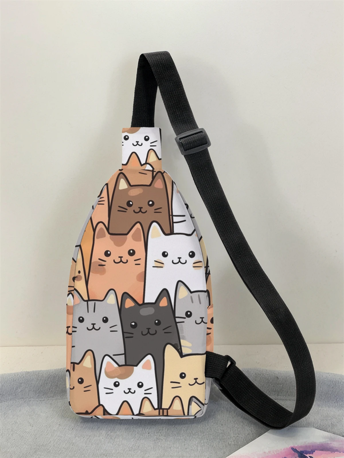 Cat pattern chest bag, multifunctional, lightweight, simple chest bag, suitable for travel and school