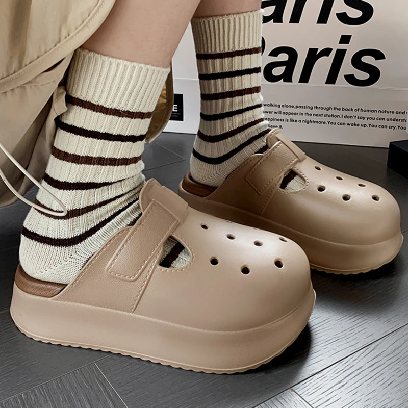 Summer Hollow Out Chunky Platform Sandals Women Outdoor Thick Bottom Eva Slippers Woman Comfortable Non Slip Clogs Garden Shoes