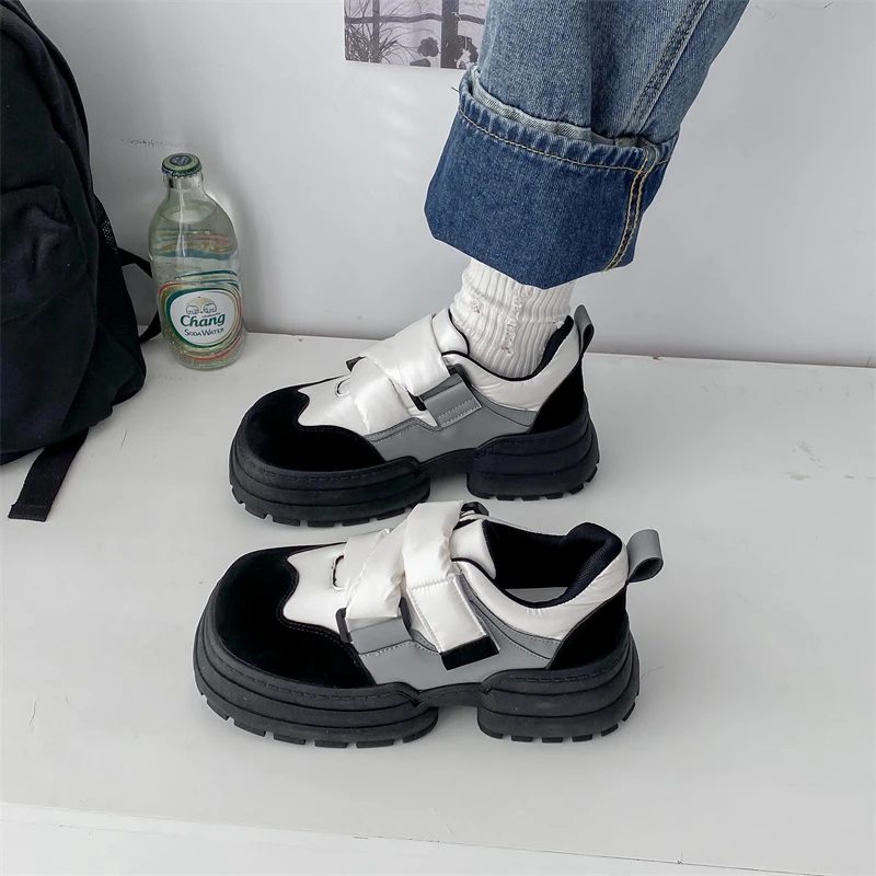 

Women's Shoes 2023 New Spring and Autumn High Thick Sole Bread Shoes Women's Fashion Designer Platform Sneakers