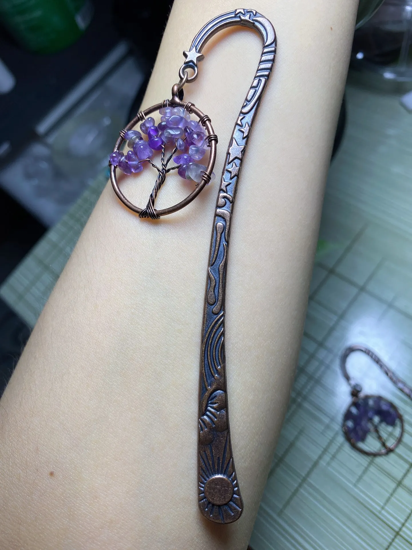 

Natural pink amethyst lapulite south red jade inlaid bookmark aesthetic accessories personalized good choice for children