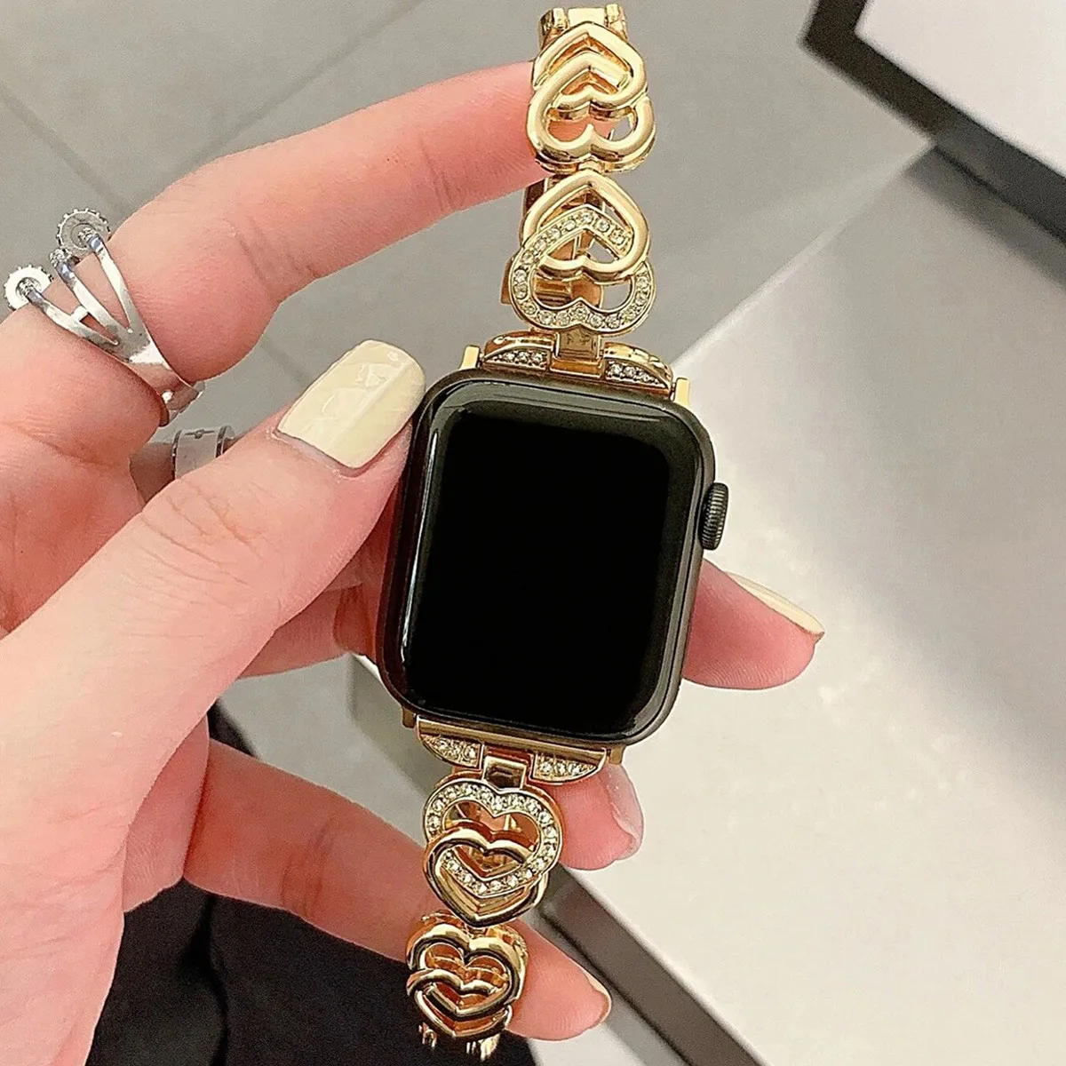 

Luxury Rhinestone Bracelet Strap for Apple Watch 40mm Band 44 45 49 42 41 38mm Metal Chain Wristband for iWatch 8 7 SE 6 5 4 3