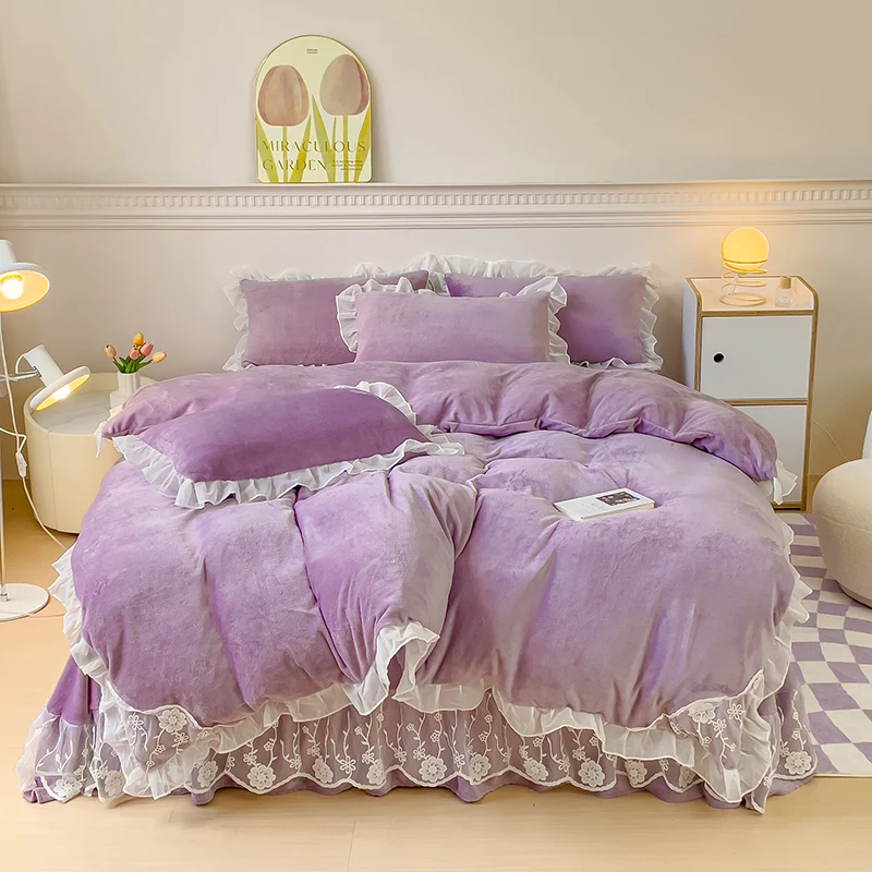 

Korean Princess Style Soft Velvet Fleece Bedding Set White Flowers Lace Ruffles Duvet Cover Set Bed Sheet Bed Skirt Pillowcases