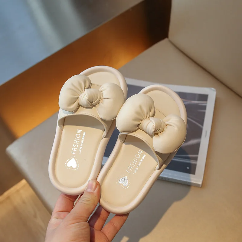 

Сандалии женские летние на мягкой плоской подошве