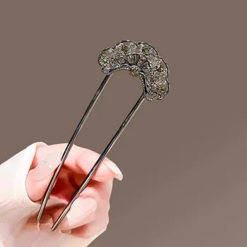 Chinese Style Exquisite Retro Hollowed Out Fan-shaped Black Women Metal U-shaped Hairpin High-end Banquet Cheongsam Accessories 1