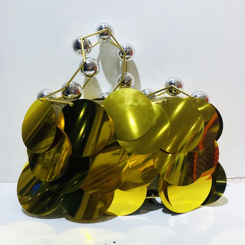 thumbnail image 1 of Bolsos de noche para mujer, bolsos de mano y carteras de diseñador de lujo, novedad de 2023, bolso de mano de muñeca con ribete de cuentas y incrustaciones de lentejuelas de PVC, 1 of 5