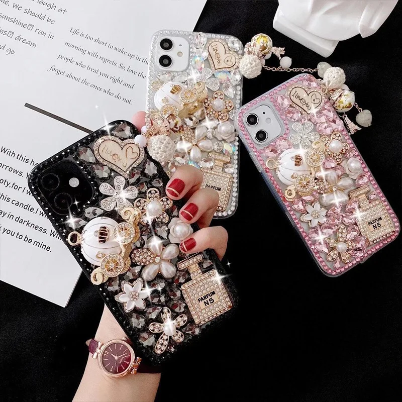 Luxury Pearl Pendant Rhinestone Phone Covers For Samsung Galaxy S24 S23 S22 S21 S20 Ultra Plus Note10 Bling Diamonds Flower Case phone case