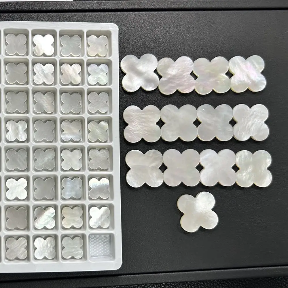 50pcs A Quarity Natural White Mother Of Pearl Four Leaf Clover Gemstone