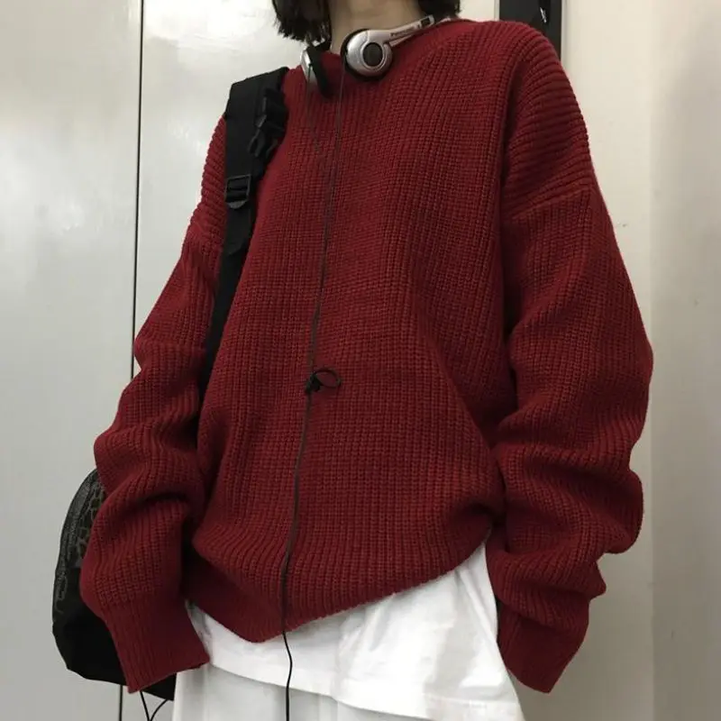 Red Christmas Sweater for Men and Women Solid Color Loose Korean Style All Match Round Neck Pullover Couple Christmas Sweater