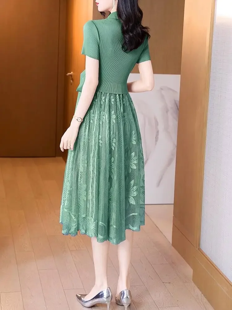 Robe jupe plissée en tissu maille doux