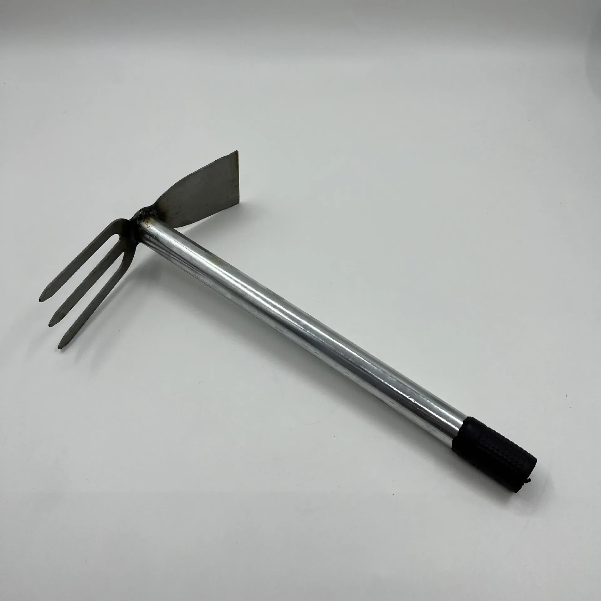 Steel Handle Dual Purpose Hoe and Rake Gardening Tools Double Headed Hoe Three-tooth Rake Garden Shovel weeding tool