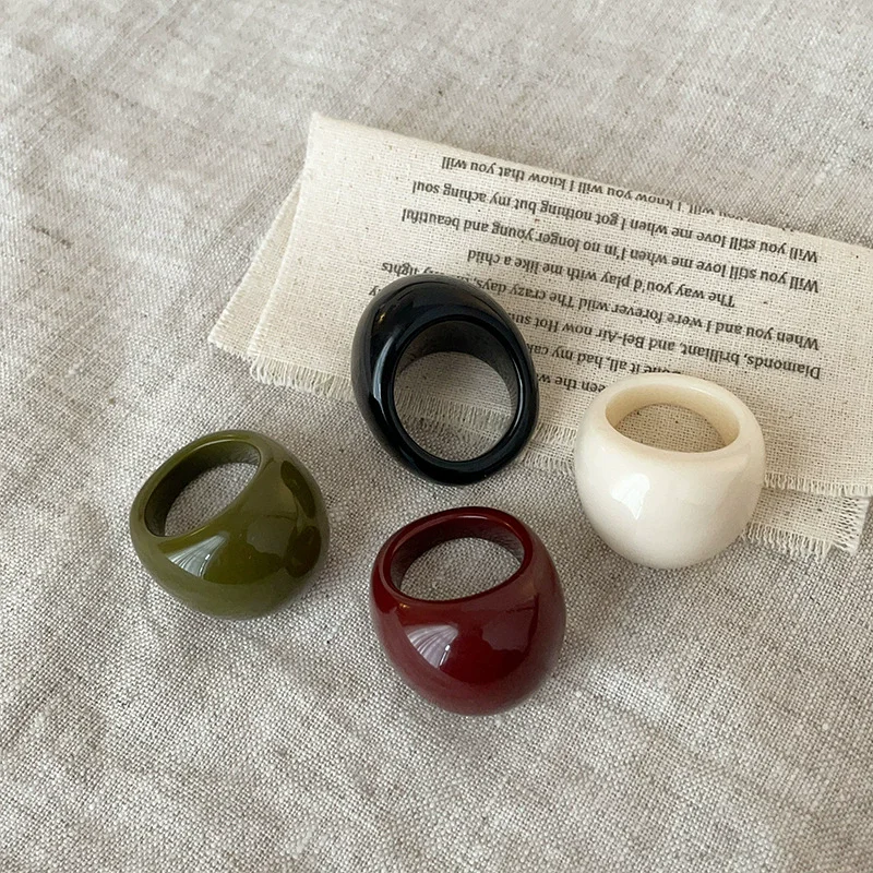 HangZhi 4pcs/set Vintage Irregular Geometric Resin Ring