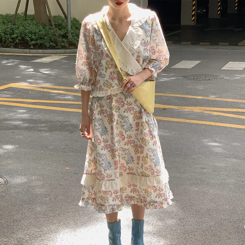 

Комплект из двух предметов, укороченный топ и юбка, рубашка на шнуровке с цветочным принтом и съедобным грибом, блузка средней длины с эластичной талией, Милая юбка в Корейском стиле бохо