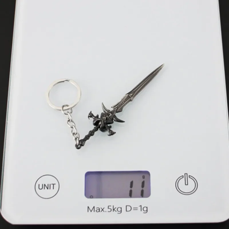 Cosplay Sword Cosplay Prop Laser Sword Cosplay Toy Game Keychains World of Warcraft Weapon Swords Frostmourne Mini Keychains
