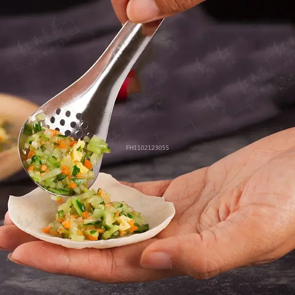 1Pc Caviar Spoon Hot Pot Spoon Filter Spoon with Long Handle Vintage Shovel Set Small Tea Spoons 56 Holes Kitchen Tools