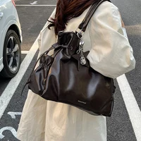 Sac fourre-tout Design de marque à la mode, nouveau sac à bandoulière rétro décontracté de grande capacité, sacs légers de luxe haut de gamme pour femmes 3