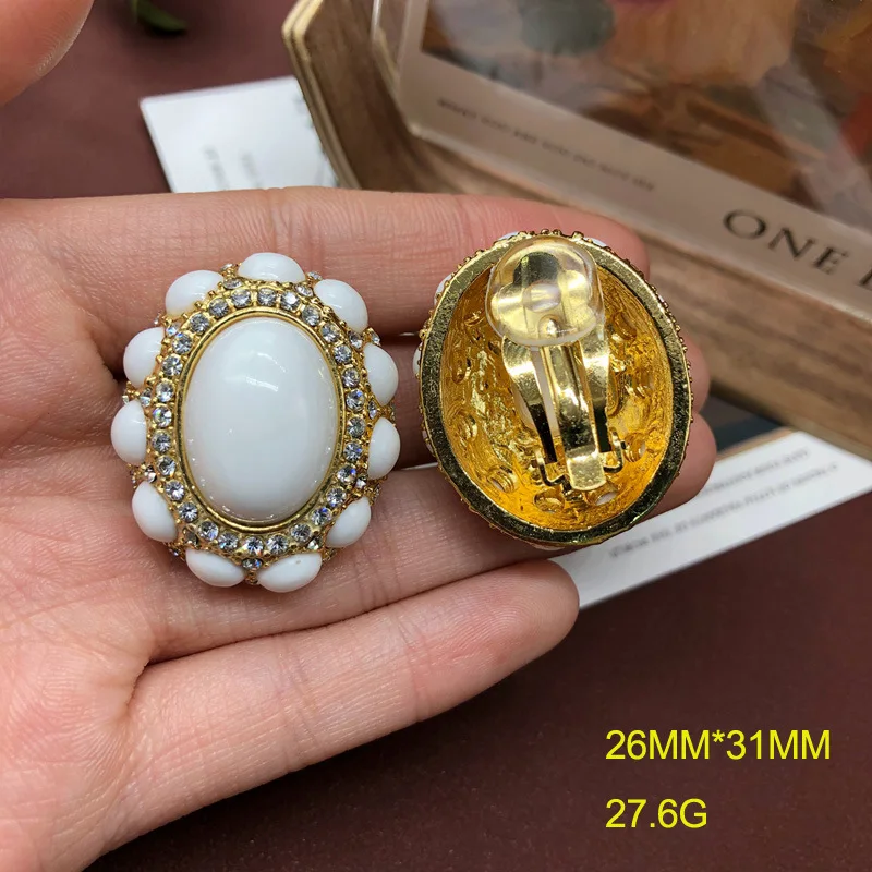 European and American retro palace colored gems Earrings