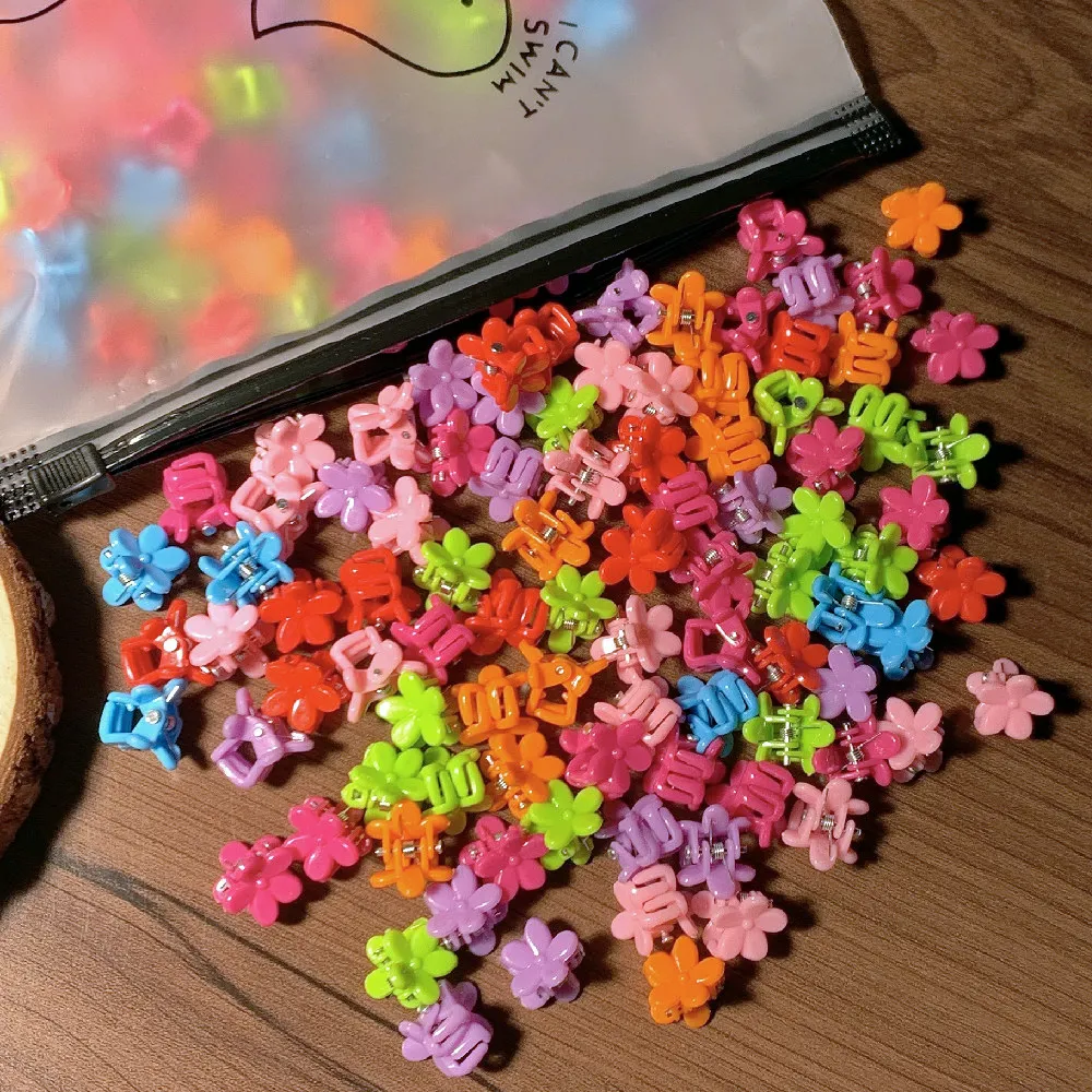 100pcs Pack Großhandel matti erte Süßigkeiten Farbe kleine Ornament Clips Haar Kralle Clips für Frauen Haarschmuck Mini Haarnadeln – Detail 15