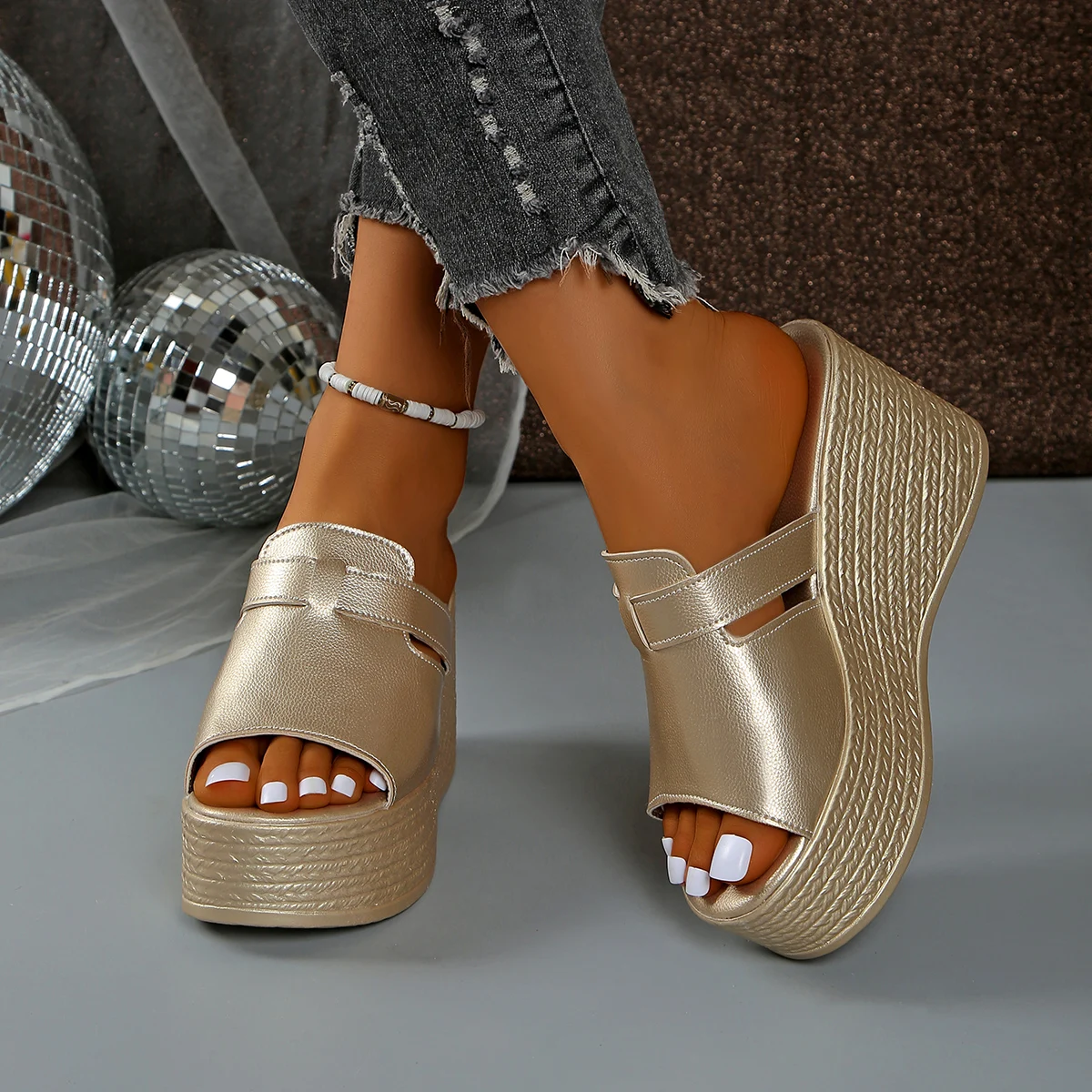 Gold Thick Bottom Wedge Sandals Women 2025 Summer Pu Leather Chunky Platform Slippers Woman Plus Size 43 Beach Slippers Slides