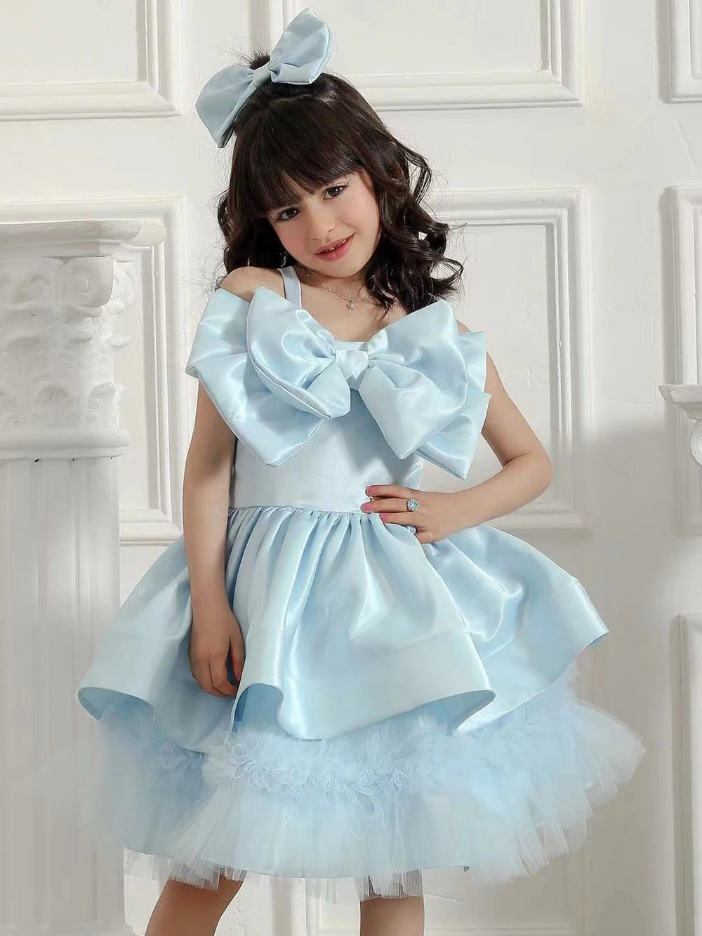 

Satin Sky Blue Tulle Puffy Flower Girl Dress For Wedding Sleeveless Knee Length With Bow Ball Gowns First Communion Dresses