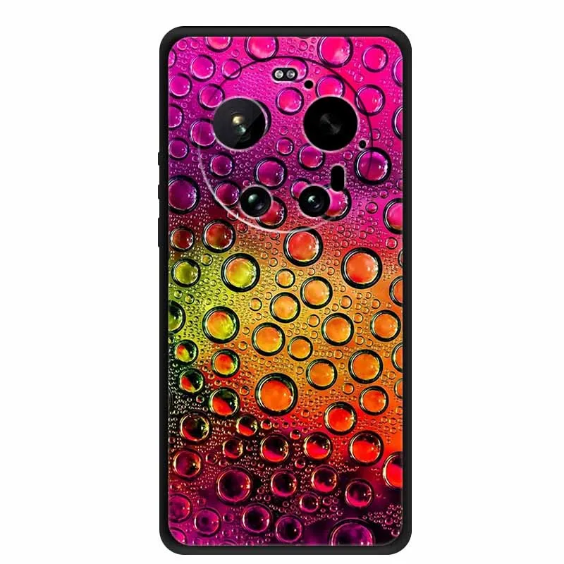 Luxury Soft Silicone Protective Cover with Sci-Fi Style
