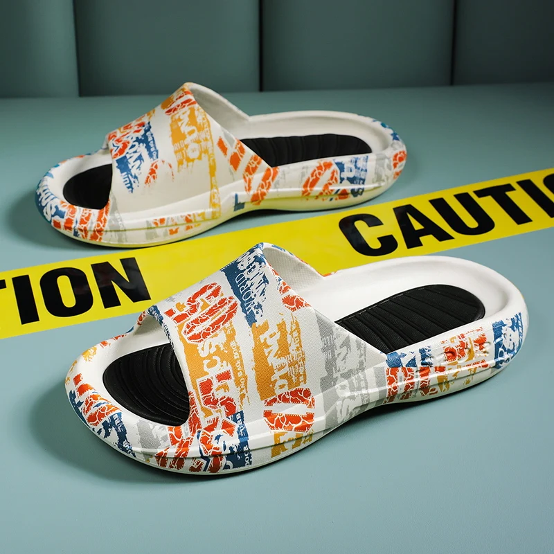2023 Men's Summer Luxury Beach EVA Soft Sole Indoor Light Slippers Fashion Outdoor Fashion Slippers