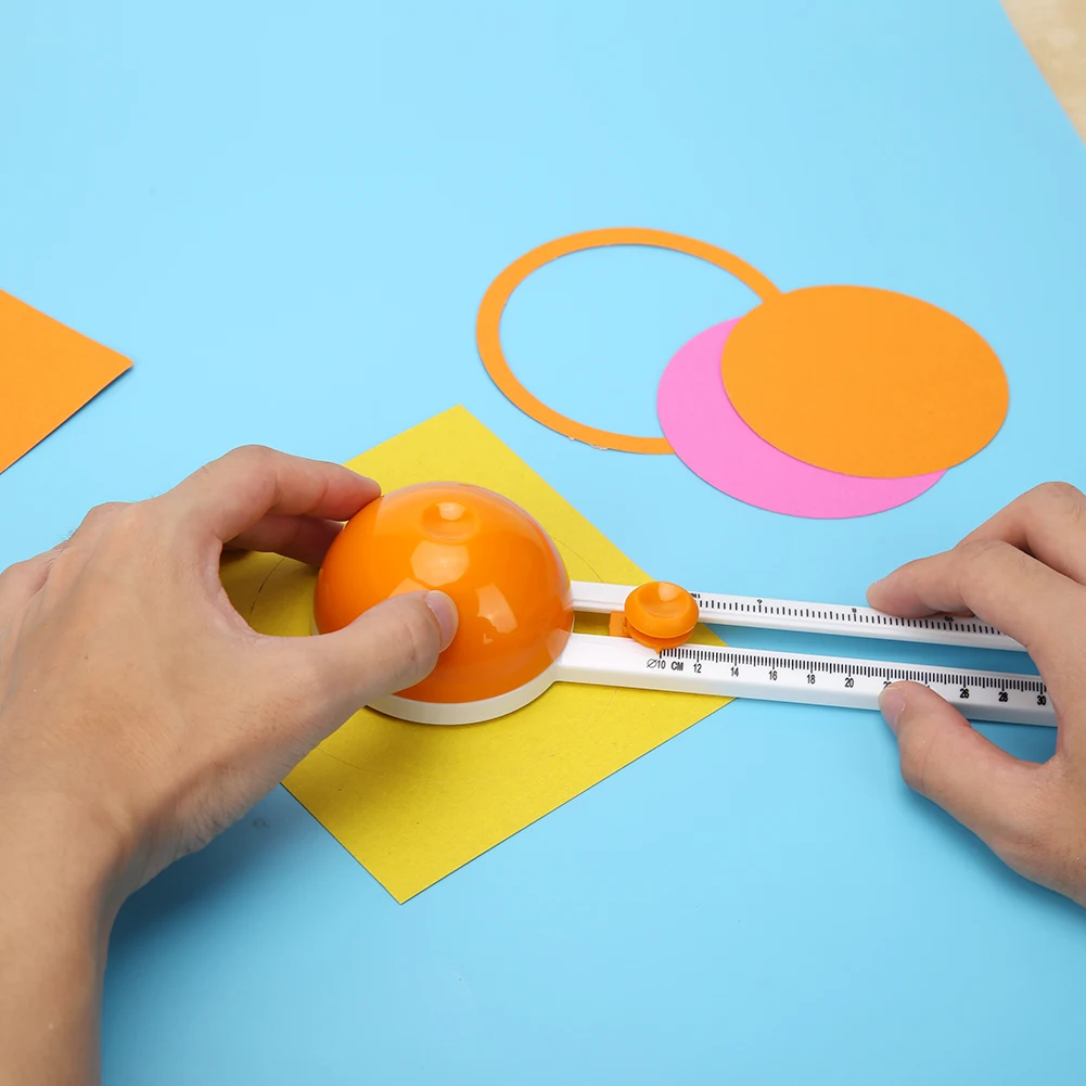 Description Picture 2 of itemCircle Cutter Round Cutting Knife Patchwork Compass Circle Scrapbooking Cards Cutters Round Paper-Cutting DIY Tool Accessories