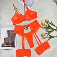 Lingerie sous-vêtements soutiens-gorge ensembles dentelle jarretière Lingerie femmes intimes 2024 soutien-gorge à armatures et culotte tongs dames ensemble de sous-vêtements 6