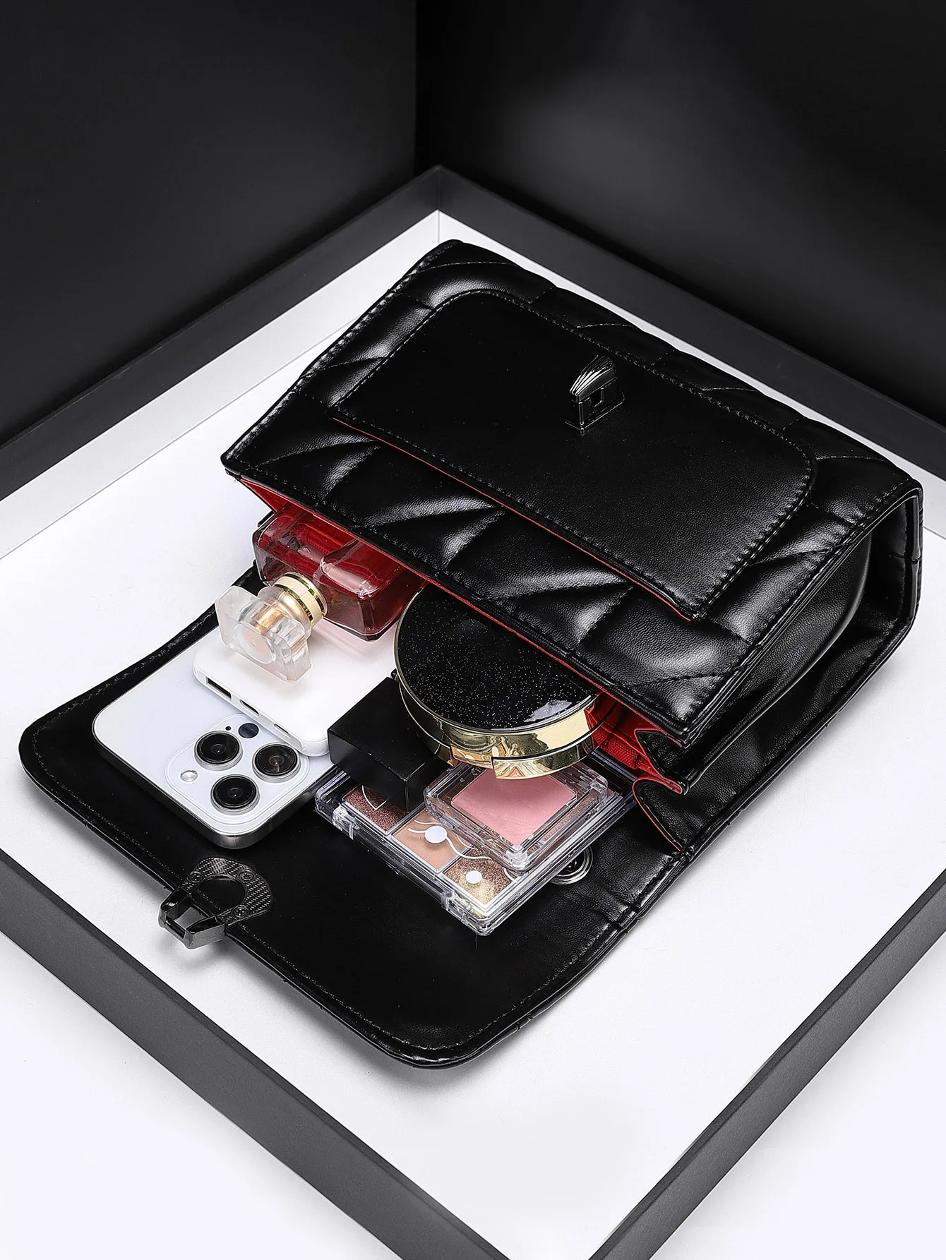 حقيبة متقاطعة مائلة عتيقة للنساء ، جلد صناعي ، حقي...