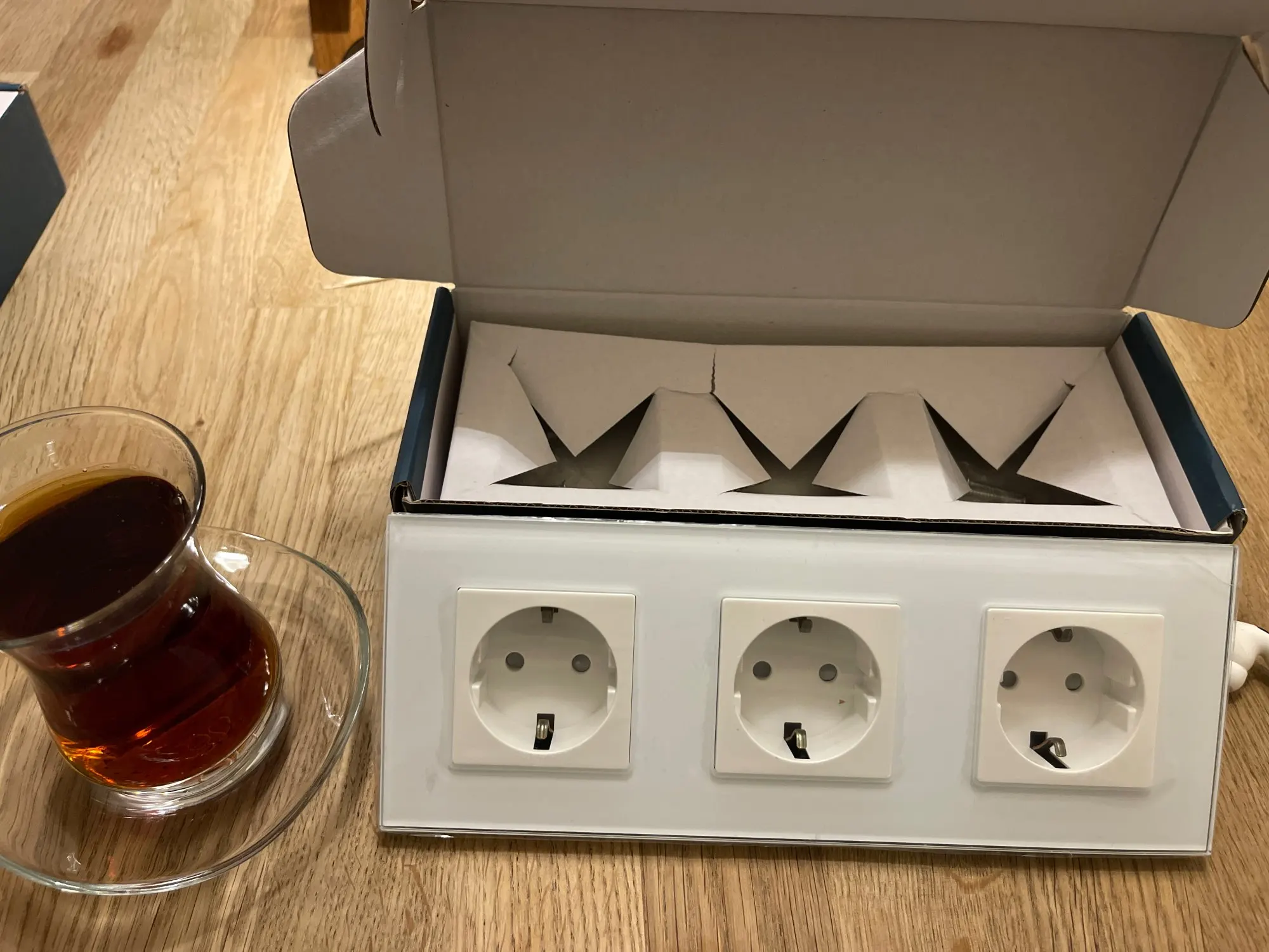 equipamentos e utensílios elétricos
