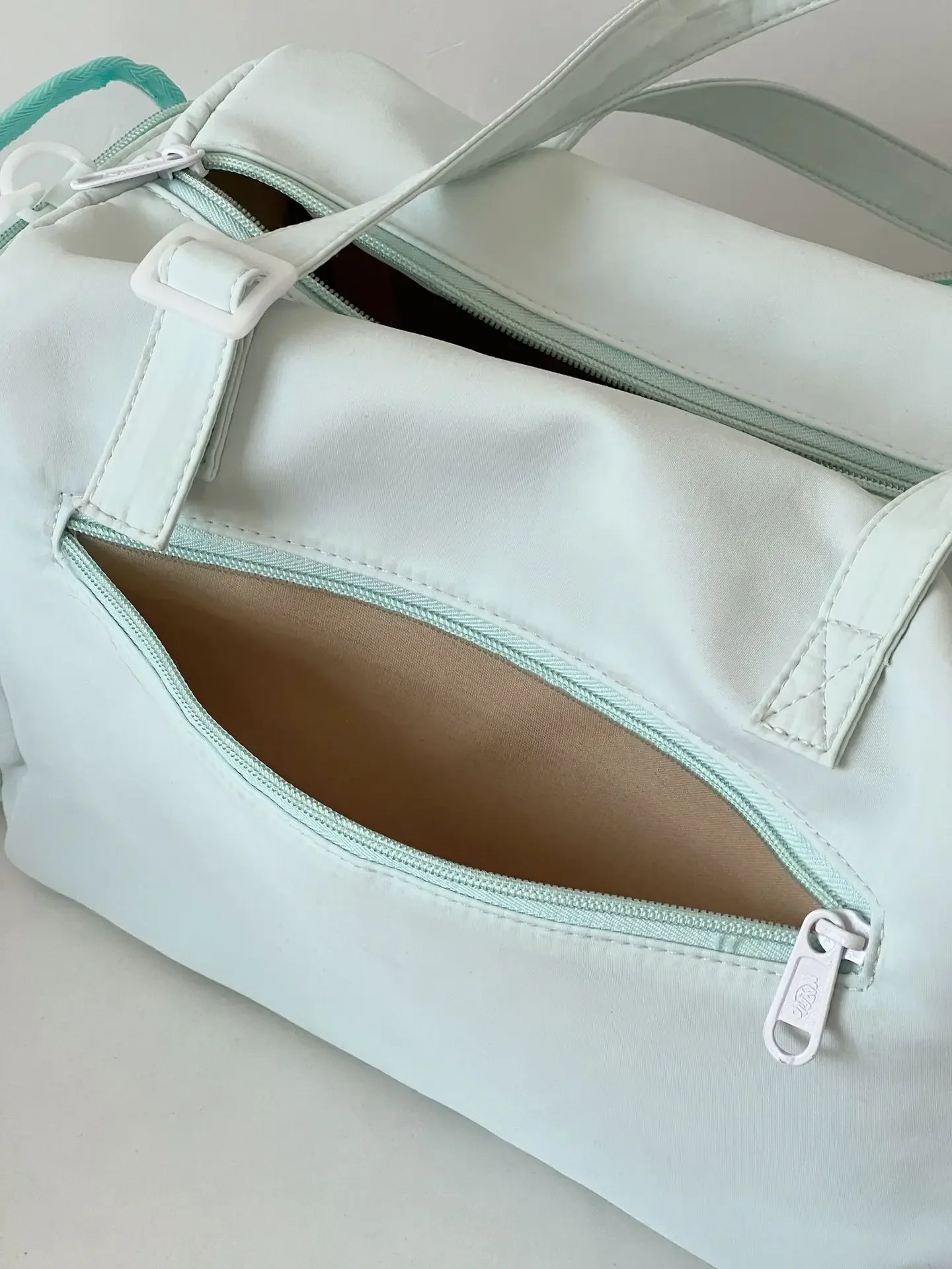 Large Capacity Versatile Shoulder Bag For Women Kawaii Style_voghion.com