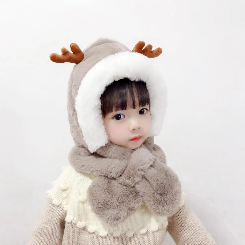 Autumn and Winter Children\'s Hat Cute Hat and Scarf All In One Hat Boys and Girls Deer Hats Plush Windproof Ear Protection Cap