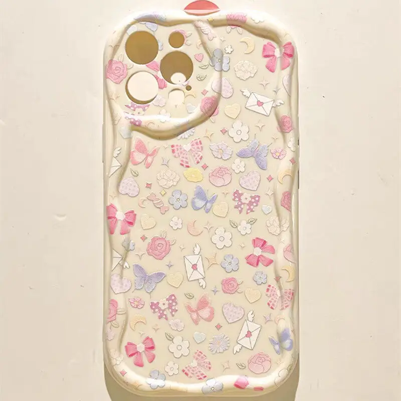 Soft Silicone Wavy Edge Love Heart Phone Cover