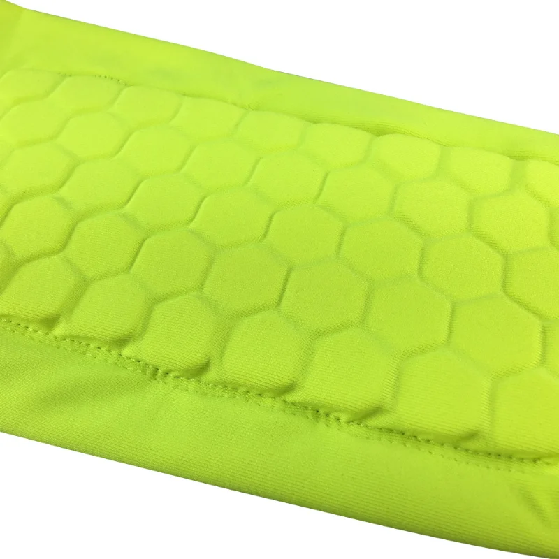 Honeycomb Soccer Shin Guards Football Shields Sports Legging Shinguards Leg Sleeves Protective Gear Shank Protector 1 PC protective gear set shin protector