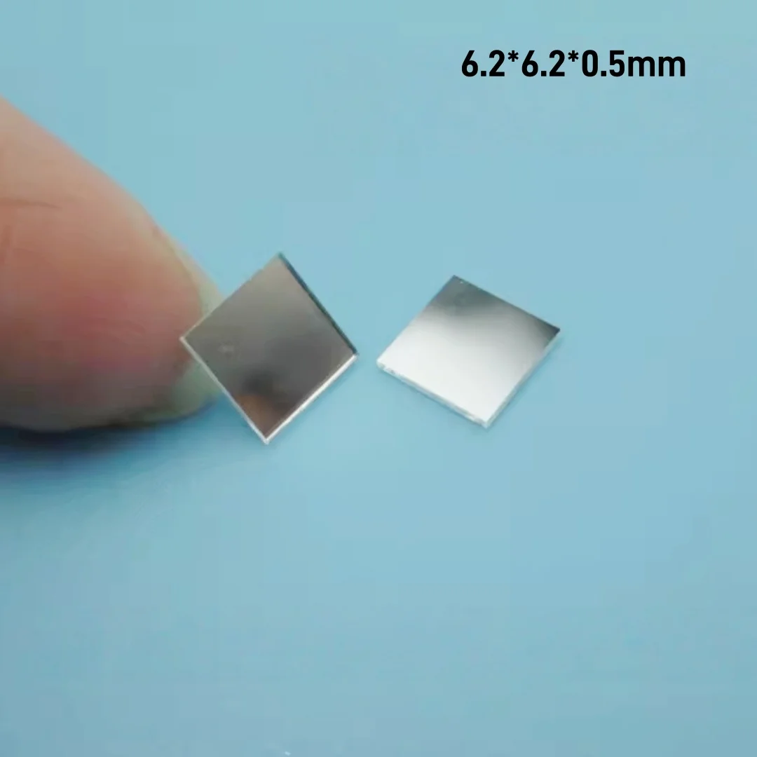 850nm 협대역 IR 통과 필터 85% 투과율 가시광선 차단 내구성이 뛰어난 사각형 광학 유리(IR 야간 투시 카메라용)