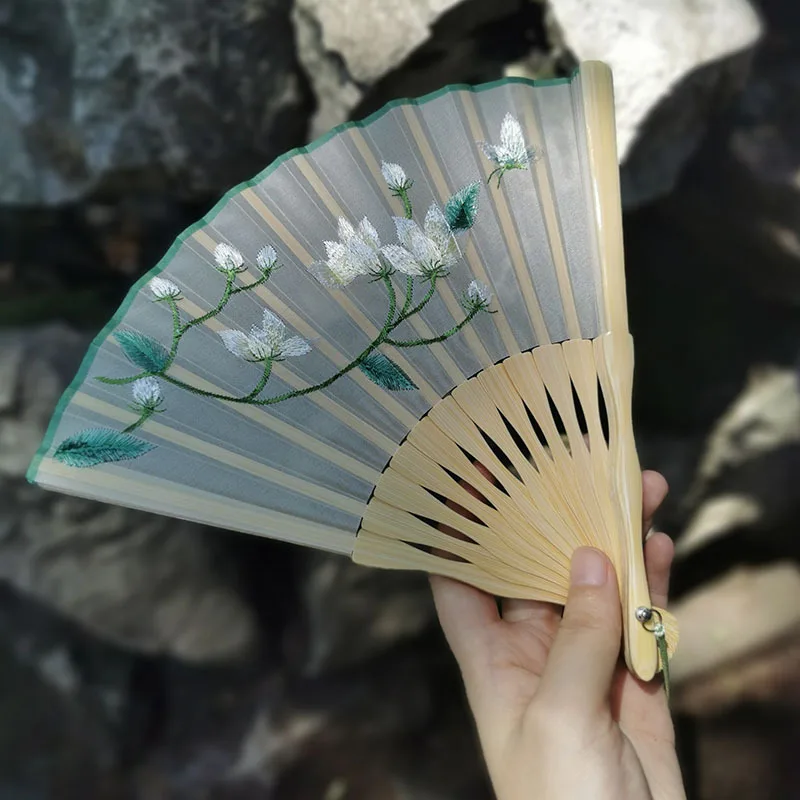 

1PC Embroidery Folding Fan Chinese Bamboo Peach Blossom Butterfly Folding Fan For Party wedding accompaniment gifts Home Decora