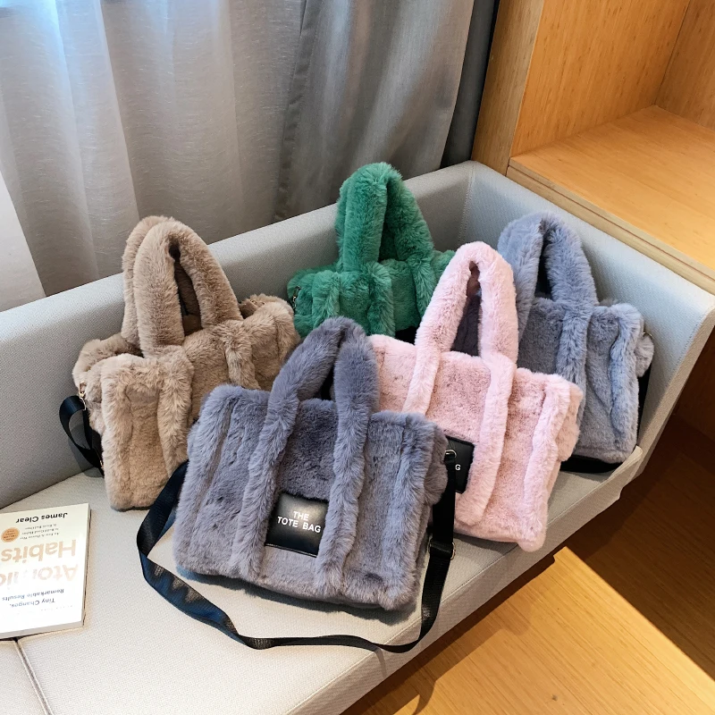 Designer Faux Fur Large Tote Bag Woman Luxury Soft Plush Women\'s Bags Fluffy Shopping Shoulder Messenger Bag Winter Warm Wallet