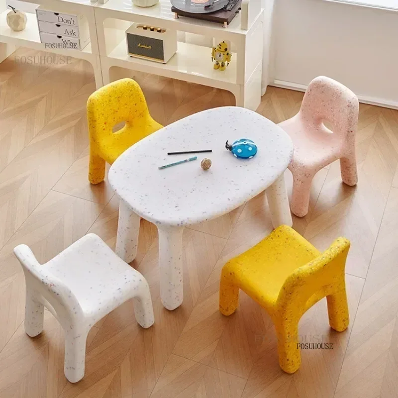 Modern Children's Tables Peanut Table Kindergarten Home Plastic Desk and Chair Set Early Education Study Writing Toy Table e