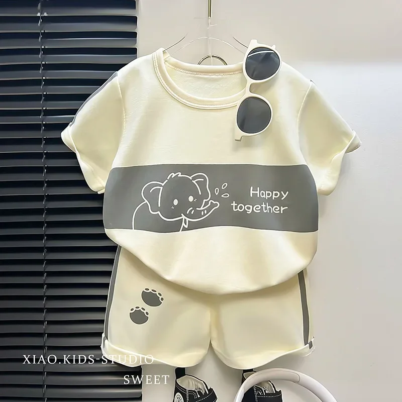 Set di vestiti superiori e inferiori per bambini Abito a maniche corte T-shirt per ragazzi a righe per ragazze Abbigliamento estivo per bambini Abbigliamento da casa - immagine 4
