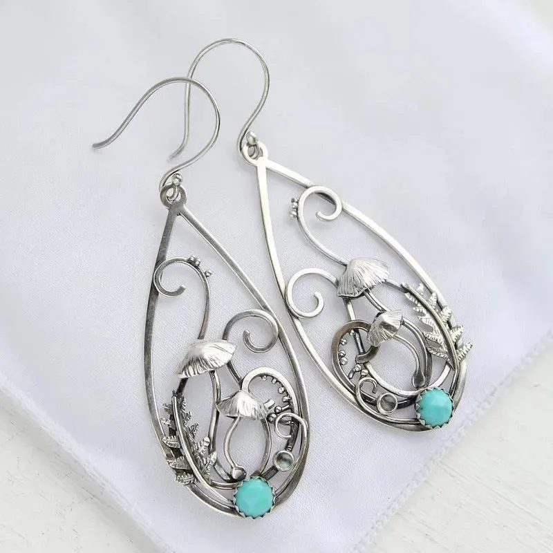 

New Retro Hollow Spiral Inlaid Green Stone Women Drop Earrings Metal Antique Silver Color Carved Mushroom Earrings Jewelry