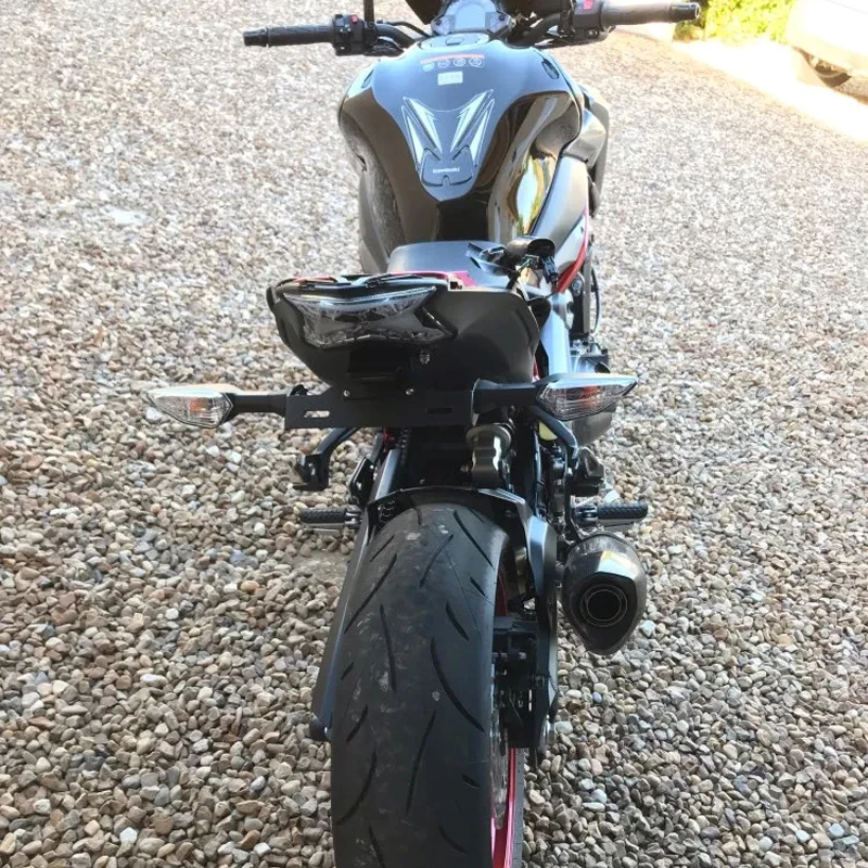 KAWASAKI ZH2 Z 900 Z900 2017-2025 오토바이 라이센스 플레이트 홀더 펜더 제거기 LED 액세서리가있는 꼼꼼한 브래킷