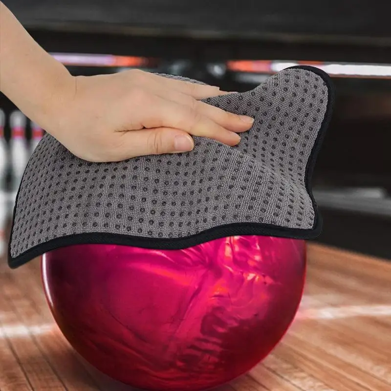 Bowling Accessories Bowling Pad Cleaner Microfiber Bowling Ball Towel Quality Bowling Ball Shammy Pad With Easy-Grip Dots Clean From Dirt And Oil
