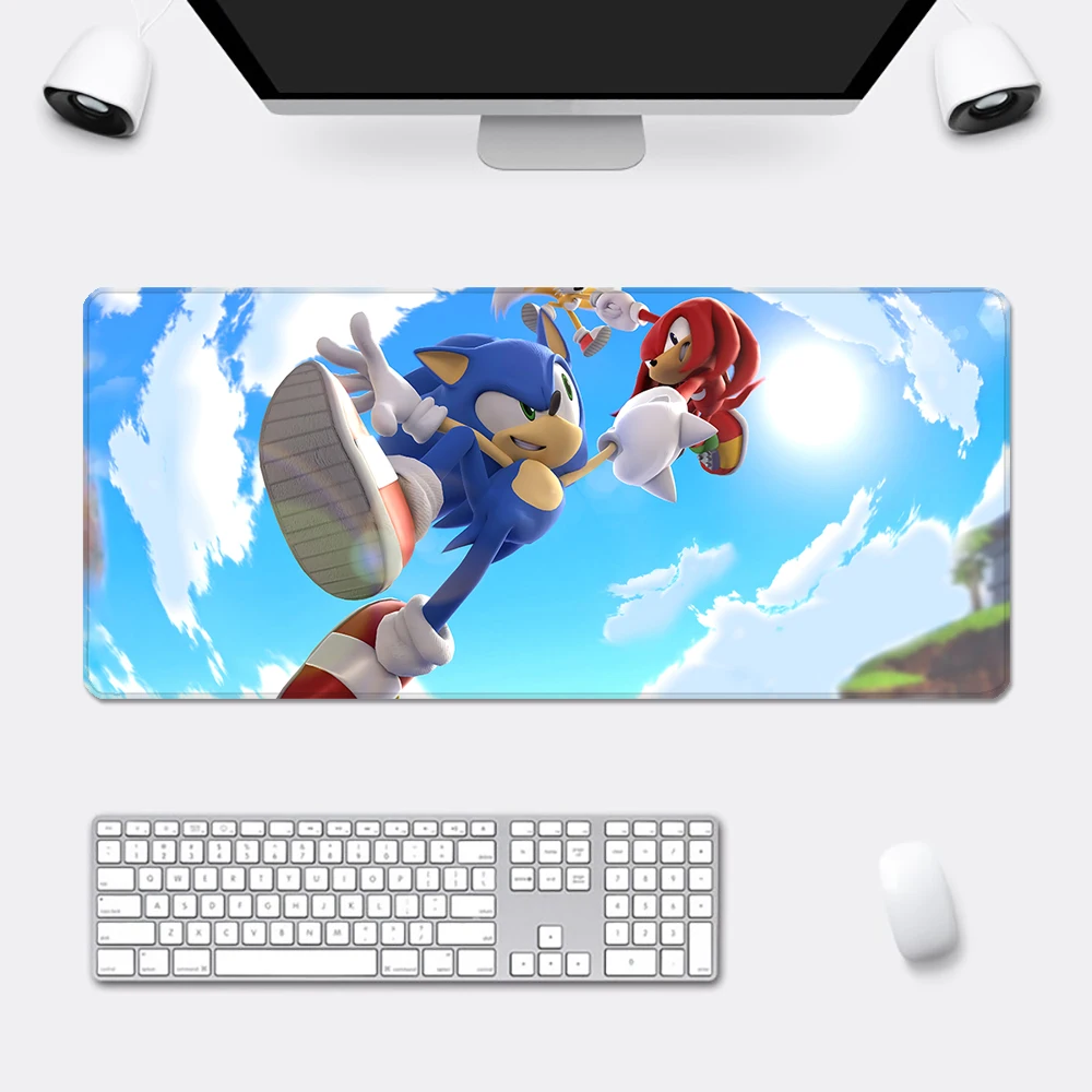 Sonic the Hedgehog 디자인의 대형 게이밍 마우스 패드