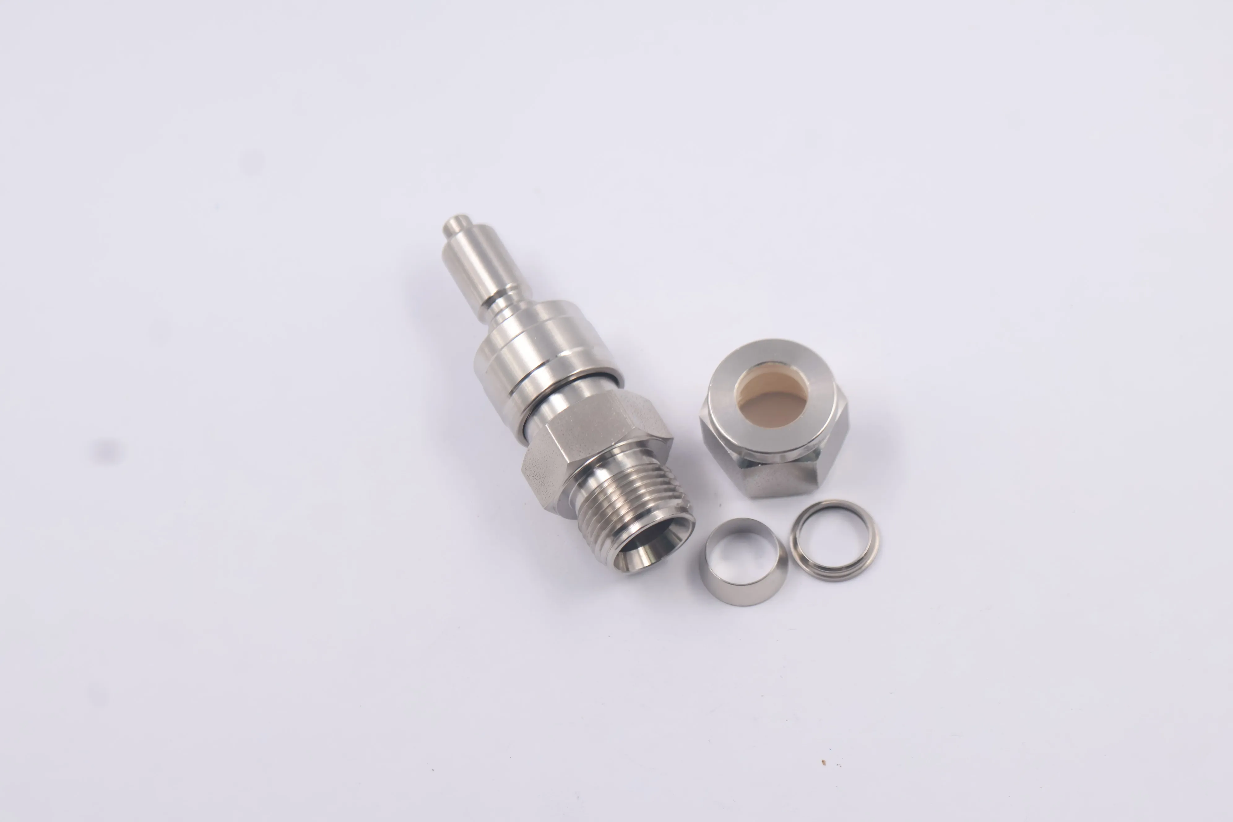 SS-QC4-D-6M0,Stainless Steel Instrumentation Quick Connect Stem with Valve,0.2 Cv,6mm Tube Fitting,Can Combination with Swagelok