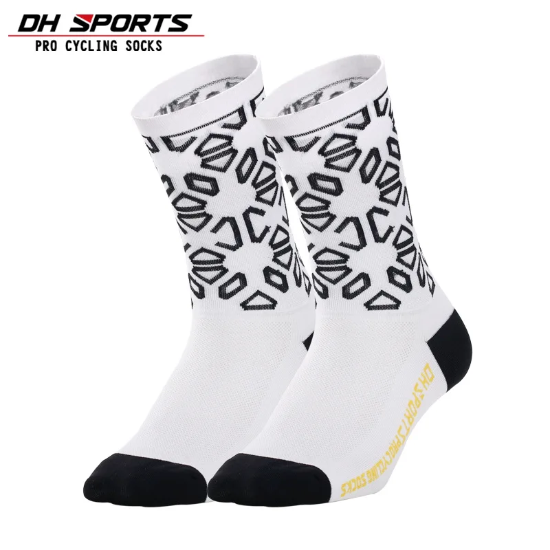 

Size 39-46 Bicycle Cycling Socks Sports Running Basketball Mountaineering Breathable Wear-resistant Socks Men Women QTW007