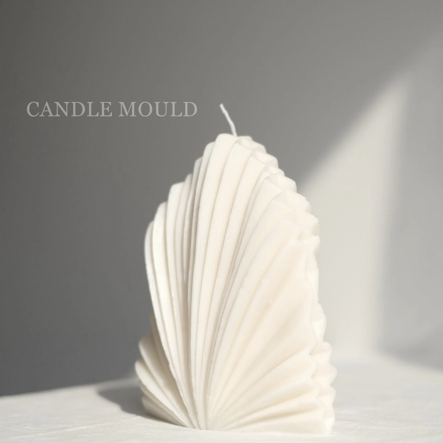 

Large Palm Spear Scented Candle Silicone Mould, Unique Shell Leaf, 3D Soy Wax Mold Making Personalized Fall Decor, Wedding Gift