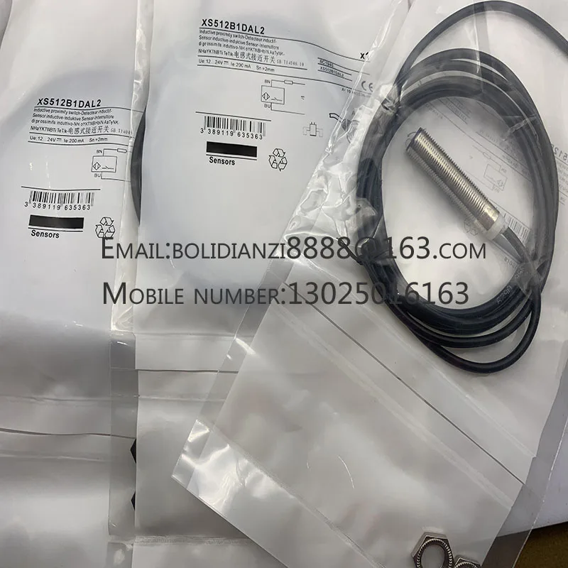 

Новый датчик приближения XS512B1MAL2 XS512B1MBL2 в наличии