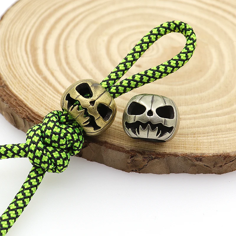 

Brass Knife Beads Halloween Pumpkin Lantern Pendant Paracord Multicolor Pendant
