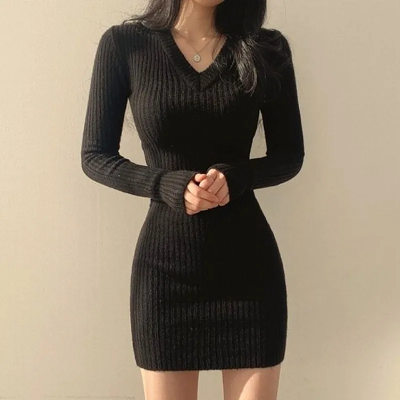 

2024 New Thread Slimming Temperament Dresses V-neck Long Sleeves Gentle Spring Autumn Fashion Short Skirt Knitted Dress Women's